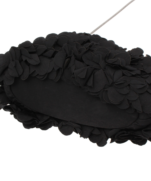 GRACE CONTINENTAL（グレースコンチネンタル）の「フラワーペタル