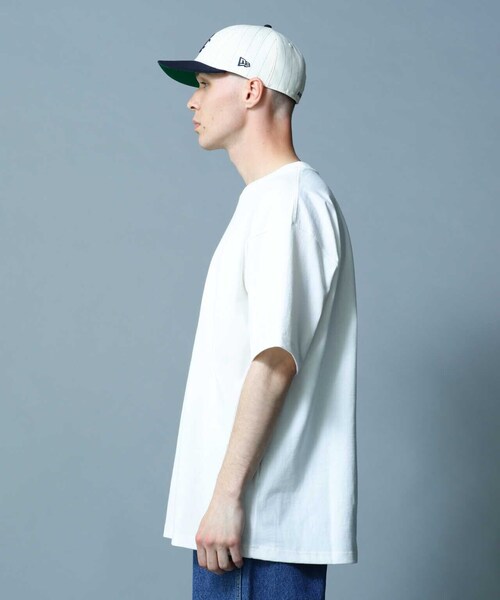 AVIREX（アヴィレックス）の「LITTLE A T-SHIRT / リトル A 半袖 Tシャツ / AVIREX / アヴィレックス（Tシャツ/カットソー・メンズ・グリーン/グレー系その他3/ブルー系その他5/ピンク系その他4/ブラウン/イエロー/ブラック/ホワイト・XL/M/L/2XL）」の13枚目の写真