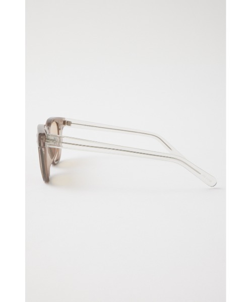 MOUSSY(マウジー)の「CLEAR FLAME アイウェア(サングラス・レディース・ライトブラック/ライトイエロー・FREE)」の6枚目の写真