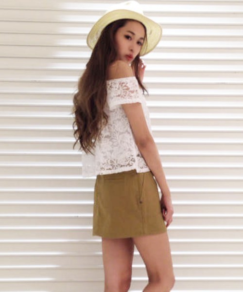 EGOIST（エゴイスト）の「フレアレーストップス（Tシャツ/カットソー・レディース・ホワイト/ブラック/ベージュ・FREE）」の17枚目の写真