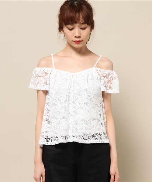 EGOIST（エゴイスト）の「フレアレーストップス（Tシャツ/カットソー・レディース・ホワイト/ブラック/ベージュ・FREE）」の4枚目の写真