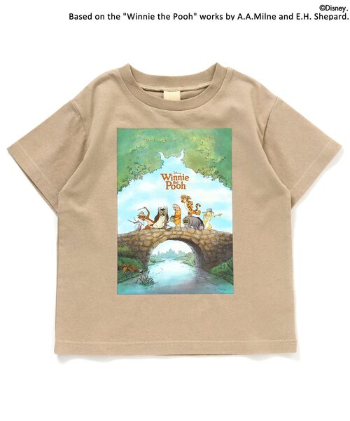 Disney（ディズニー）の「ディズニーキャラクターポスターアートTシャツ（Tシャツ/カットソー・キッズ・アイボリー/サックスブルー/グリーン/レッド/ベージュ/ラベンダー/パープル/イエロー・80/90/100/110/120/130）」の3枚目の写真