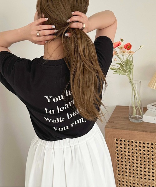 apres jour(アプレジュール)の「アソートロゴ刺繍Tシャツ【ZOZOTOWN限定アイテム】(Tシャツ/カットソー・レディース・ホワイト系その他/アイボリー/ブラック/オフホワイト・フリー/X-LARGE)」の9枚目の写真