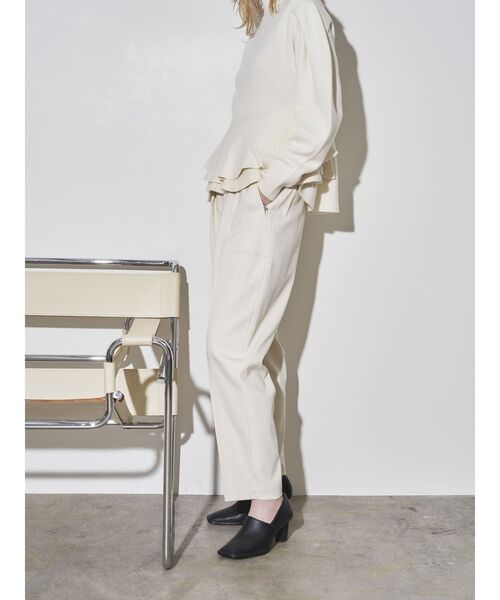 ELENDEEK(エレンディーク)の「ツイルベイカーパンツ(その他パンツ・レディース・ブラック/オフホワイト・01/02)」の8枚目の写真
