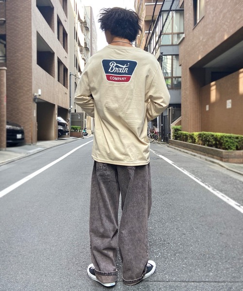 BRIXTON(ブリクストン)の「BRIXTON/ブリクストン ロンT バックプリント レギュラーフィット 薄手 16733(Tシャツ/カットソー・メンズ・クリーム/ブラック・L/M)」の10枚目の写真