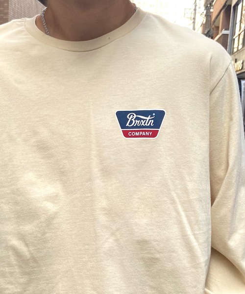 BRIXTON(ブリクストン)の「BRIXTON/ブリクストン ロンT バックプリント レギュラーフィット 薄手 16733(Tシャツ/カットソー・メンズ・クリーム/ブラック・L/M)」の6枚目の写真
