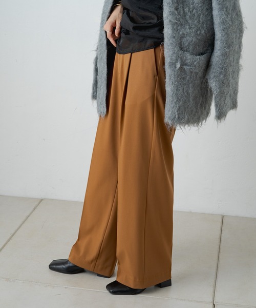 Omekashi（オメカシ）の「センタープレスタックパンツ3（スラックス