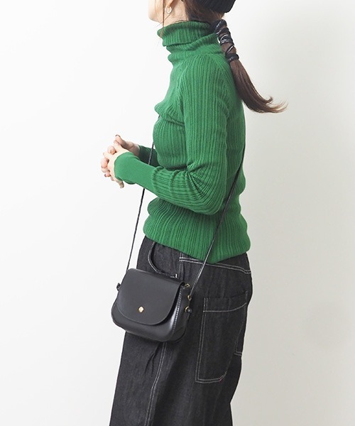 NARU FACTORY（ナルファクトリー）の「コットンランダムリブタートルネック（ニット/セーター・レディース・ブラック/ネイビー/ライム/オレンジ/グリーン/アイボリー/ナチュラル・FREE）」の20枚目の写真