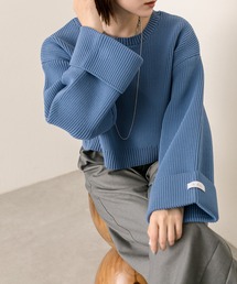 [mline]袖ロゴニット