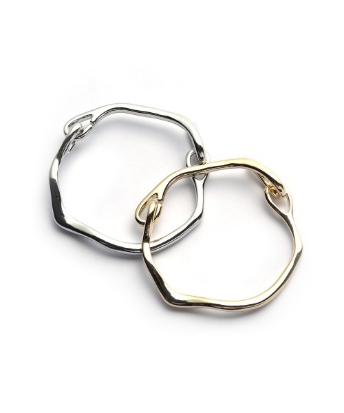 marjour（マージュール）の「WAVINESS BANGLE（バングル/リストバンド・レディース・シルバー/ゴールド・ﾌﾘ-）」の12枚目の写真