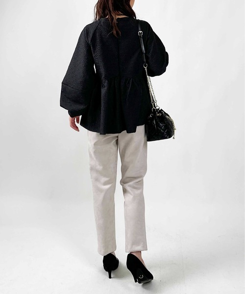 PICCIN(ピッチン)の「【WEB限定】ふくれジャガードペプラムブラウス(セットアップ可能)(シャツ/ブラウス・レディース・ブラック/オフホワイト・M)」の16枚目の写真