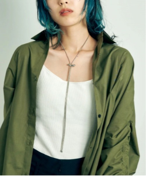 GOLDY（ゴールディ）の「【GOLDY】ニュアンス メタル ループ タイ ネックレス / 3230408※（ネックレス・レディース・ゴールド/シルバー/シルバー系その他/ゴールド系その他2・FREE）」の5枚目の写真