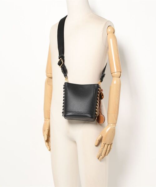 Stella McCartney■Frayme MIRUM ミニスクエアバケットバッグ Stella McCartney□Frayme MIRUM ミニスクエアバケットバッグ