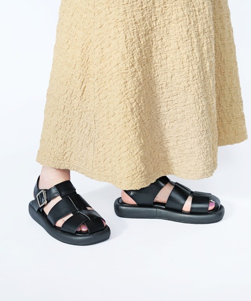 RiiiKa(リーカ)の「【RiiiKa/リーカ】厚底グルカサンダル(サンダル・レディース・ブラック/イエロー/アイボリー・L/M/S/LL)」の4枚目の写真