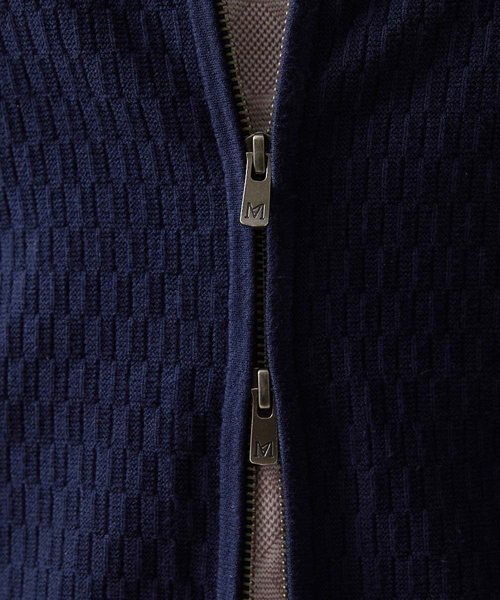 MICHEL KLEIN HOMME   （ミッシェルクランオム）の「矢羽ニットZIPアップカーディガン（カーディガン/ボレロ・メンズ・ネイビー/オフホワイト・MEDIUM/LARGE/X-LARGE）」の11枚目の写真