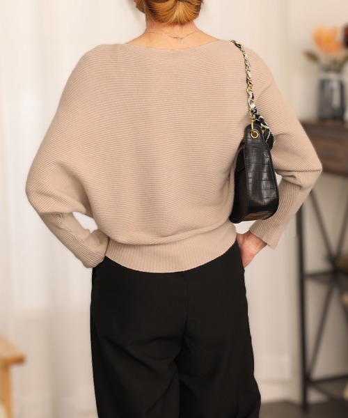 Miniministore(ミニミニストア)の「ボートネックドルマンニットトップス 上品(ニット/セーター・レディース・ブラック/ネイビー/ベージュ/オレンジ/ピンク/レッド/フューシャピンク・FREE)」の17枚目の写真