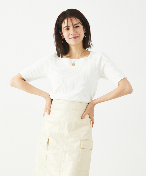 abahouse mavie（アバハウスマヴィ）の「麻タッチリブスクエアネックプルオーバー（ニット/セーター・レディース・チャコールグレー/イエロー/ホワイト・フリー）」の6枚目の写真