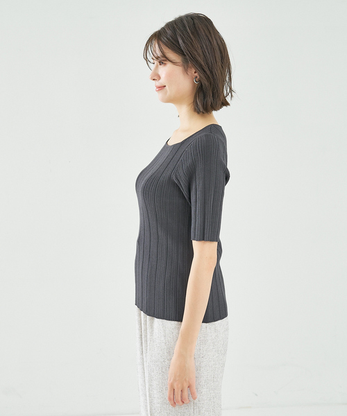 abahouse mavie（アバハウスマヴィ）の「麻タッチリブスクエアネックプルオーバー（ニット/セーター・レディース・チャコールグレー/イエロー/ホワイト・フリー）」の15枚目の写真