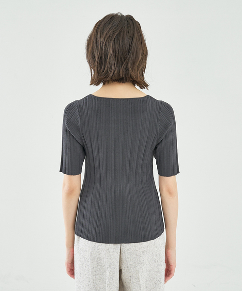 abahouse mavie（アバハウスマヴィ）の「麻タッチリブスクエアネックプルオーバー（ニット/セーター・レディース・チャコールグレー/イエロー/ホワイト・フリー）」の16枚目の写真