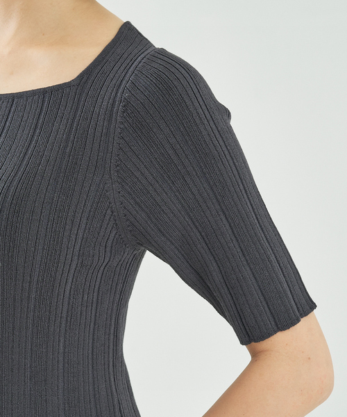 abahouse mavie（アバハウスマヴィ）の「麻タッチリブスクエアネックプルオーバー（ニット/セーター・レディース・チャコールグレー/イエロー/ホワイト・フリー）」の18枚目の写真