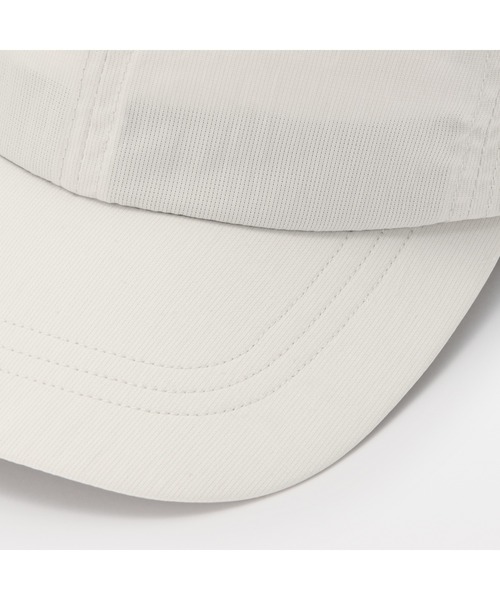 無印良品（ムジルシリョウヒン）の「風を通す　ちいさくまとまる　キャップ（キャップ・レディース・アイボリー/ブルー/ブラック・55-59cm）」の6枚目の写真