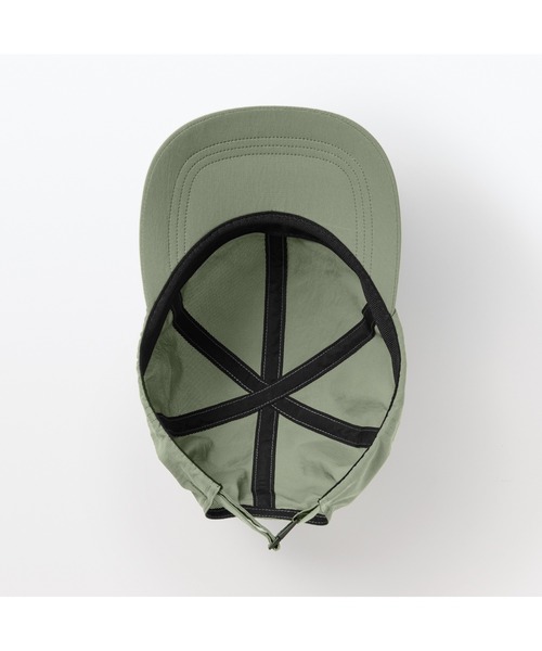 無印良品（ムジルシリョウヒン）の「風を通す　ちいさくまとまる　キャップ（キャップ・レディース・アイボリー/ブルー/ブラック・55-59cm）」の18枚目の写真