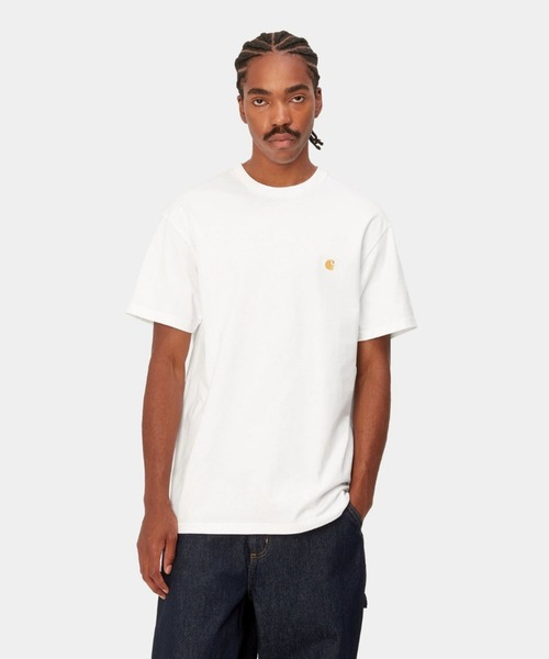 Carhartt WIP(カーハートダブリューアイピー)の「Carhartt WIP S/S CHASE T-SHIRT(カーハートワークインプログレス ショートスリーブ チェイス Tシャツ)(Tシャツ/カットソー・メンズ・ホワイト系/ブラック系/グリーン系/ピンク系/グレー系・SMALL/MEDIUM/LARGE/X-LARGE)」の1枚目の写真