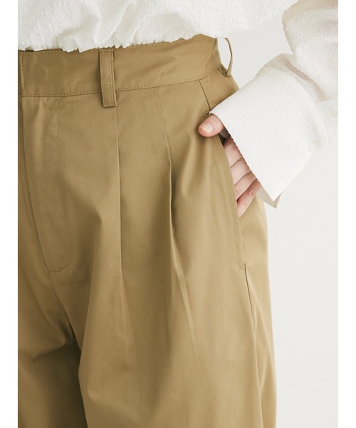 Green　Parks（グリーンパークス）の「ツータックチノパンツ（チノパンツ・レディース・アイボリー/ベージュ/ダークネイビー・FREE）」の12枚目の写真