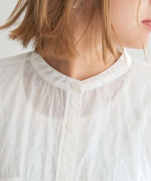 LBC(エルビーシー)の「バックシャーリングロングシャツ(シャツ/ブラウス・レディース・ホワイト/ブルー/その他35/イエロー・M)」の14枚目の写真
