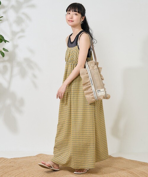 ベージュ系チェックキャミソールドレス FREAK'S STORE（フリークスストア）の「カラーチェック
