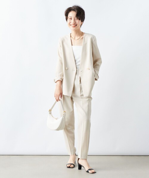 NOLLEY’S（ノーリーズ）の「《セットアップ対応》ウォッシャブルドライトロピカルVネックダブルジャケット（ノーカラージャケット・レディース・ベージュ/ネイビー・38/36）」の12枚目の写真