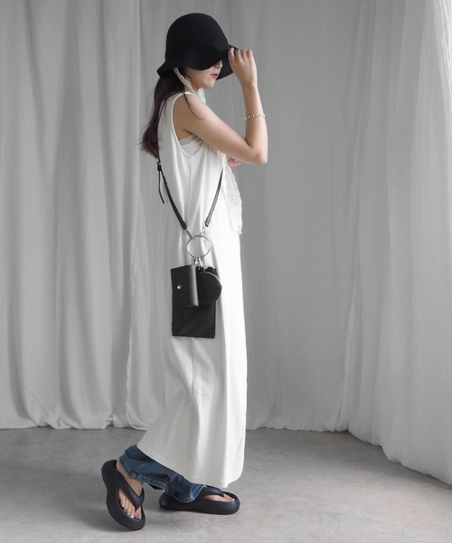 minia（ミニア）の「EVAトングサンダル（サンダル・レディース・アイボリー/ブラック・23.0cm/23.5cm/24.5cm/25.0cm）」の17枚目の写真