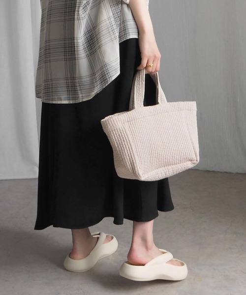 minia（ミニア）の「EVAトングサンダル（サンダル・レディース・アイボリー/ブラック・23.0cm/23.5cm/24.5cm/25.0cm）」の20枚目の写真