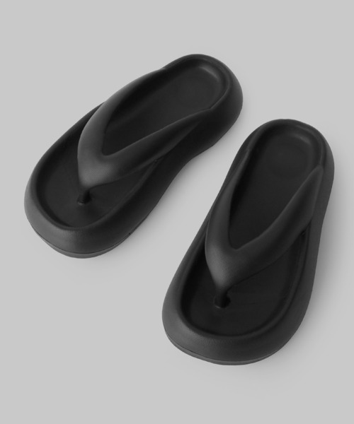 minia（ミニア）の「EVAトングサンダル（サンダル・レディース・アイボリー/ブラック・23.0cm/23.5cm/24.5cm/25.0cm）」の4枚目の写真