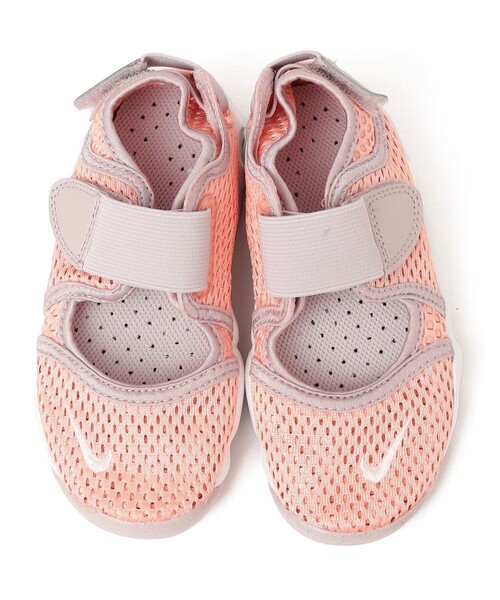 NIKE(ナイキ)の「NIKE:RIFT 2 (GS/PS)(スニーカー・キッズ・ピンク・21/20/19/18/17)」の5枚目の写真