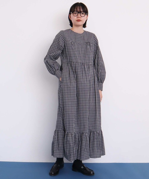 I am I in fact（アイアムアイインファクト）の「○Bustier