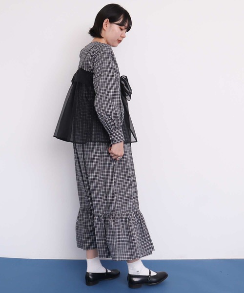 I am I in fact（アイアムアイインファクト）の「○Bustier