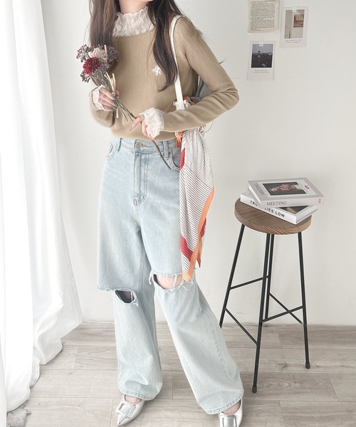 セール】大人のベーシックニット。ワンポイント胸刺繍ボートネック長袖