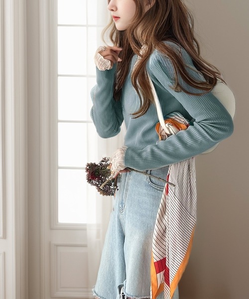 classicalelf(クラシカルエルフ)の「大人のベーシックニット。ワンポイント胸刺繍ボートネック長袖リブニット(ニット/セーター・レディース・アイボリー/グレイッシュベージュ/レッド/ブラック/ブルー・X-LARGE/SMALL/MEDIUM/LARGE)」の8枚目の写真