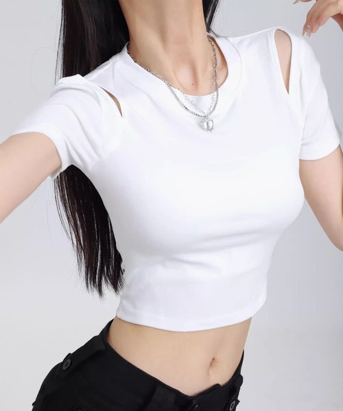 GLAMOROUS JANE（グラマラスジェーン）の「ショルダーカットアウトショート丈Tシャツ（Tシャツ/カットソー・レディース・ホワイト/ブラック・FREE）」の3枚目の写真