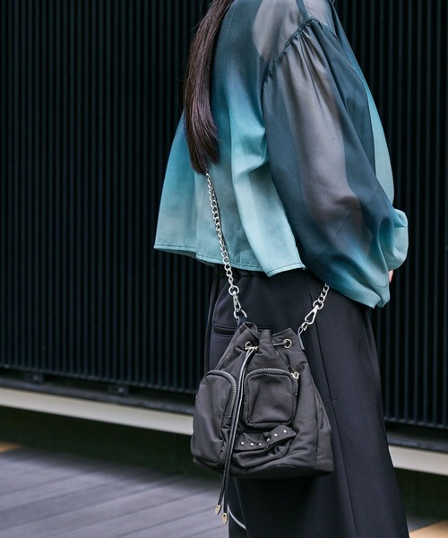 HARE(ハレ)の「ナップミニショルダーバッグ(HARE)(ショルダーバッグ・レディース・ブラック・FREE)」の4枚目の写真