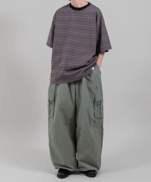 Perushu(ペルーシュ)の「ワンポイント刺繍ボーダーTシャツ(Tシャツ/カットソー・メンズ・イエロー/オレンジ/オフホワイト/チャコールグレー・SMALL/MEDIUM/LARGE)」の14枚目の写真