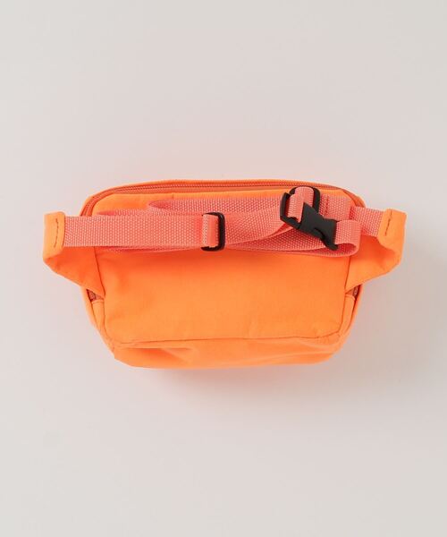 新品・未使用】zattu ザッツ ウエストポーチ スウェード グレージュ