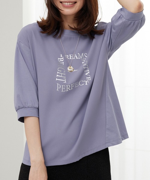 BELLUNA PLUS(ベルーナ)の「異素材使いロゴデザインプルオーバー(Tシャツ/カットソー・レディース・ブルーグレー/カーキ/オフホワイト/チャコール・MEDIUM/LARGE/X-LARGE)」の3枚目の写真