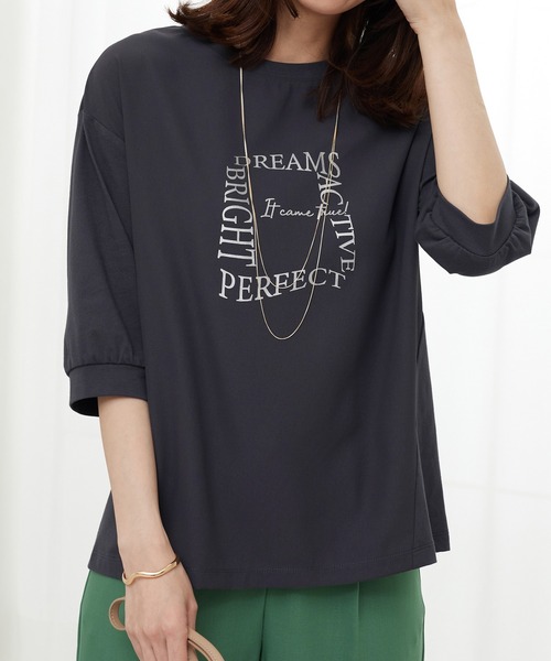 BELLUNA PLUS(ベルーナ)の「異素材使いロゴデザインプルオーバー(Tシャツ/カットソー・レディース・ブルーグレー/カーキ/オフホワイト/チャコール・MEDIUM/LARGE/X-LARGE)」の15枚目の写真