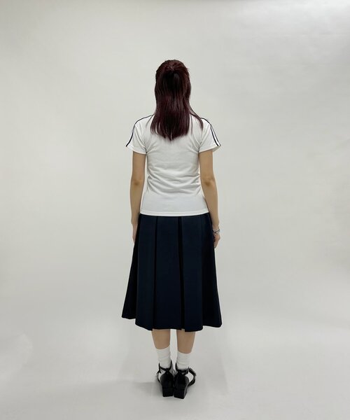 WHO'S WHO gallery（フーズフーギャラリー）の「【SLOPPY/スロッピー】フューチャーロゴライントップス（Tシャツ/カットソー・レディース・ブラック/オフホワイト/レッド/ネイビー・FREE）」の10枚目の写真