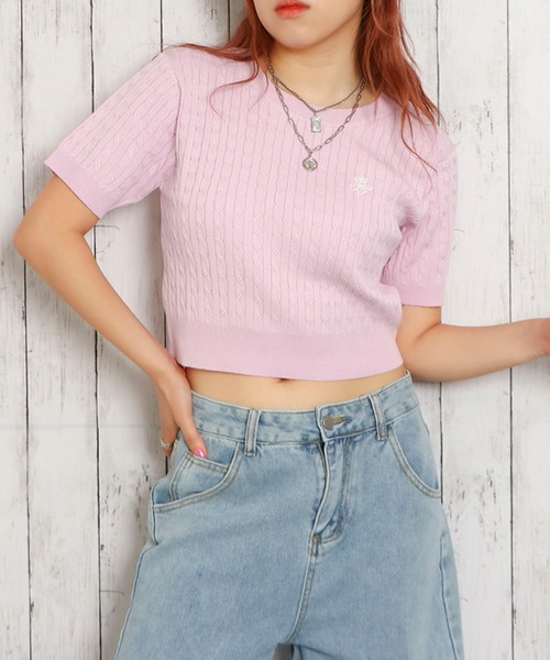 GORGE（ゴージ）の「ケーブルニット刺しゅうプルオーバー（Tシャツ/カットソー・レディース・ピンク/オフホワイト/ネイビー/グレー・F）」の4枚目の写真