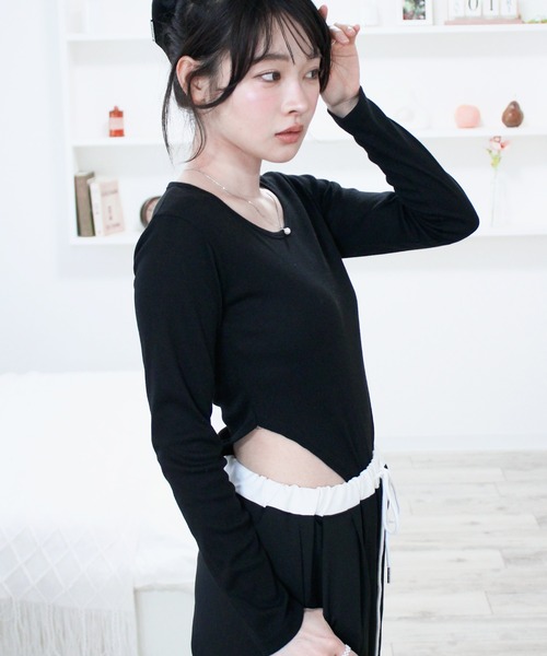 セール】【HIT ITEM!】ボディースーツ風トップス / 長袖 クルーネック