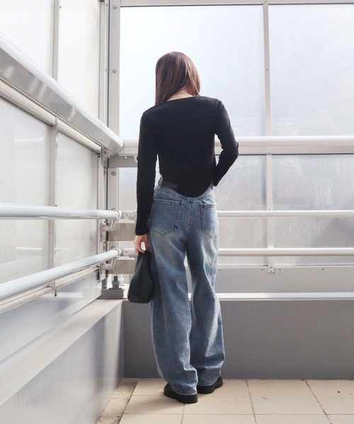 セール】【新色追加】ボディースーツ風トップス / 長袖 クルーネック