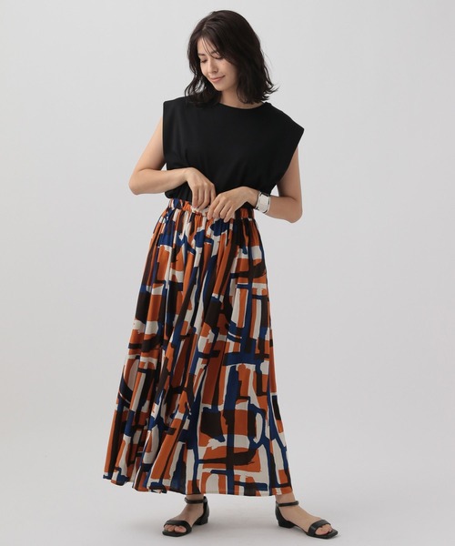 Elura（エルーラ）の「幾何プリントフレアスカート/140469（スカート・レディース・イエロー/オレンジ・FREE）」の3枚目の写真